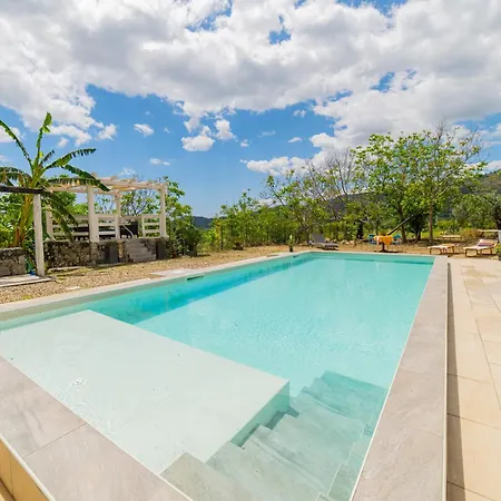 Villa Sicily Stone Graniti